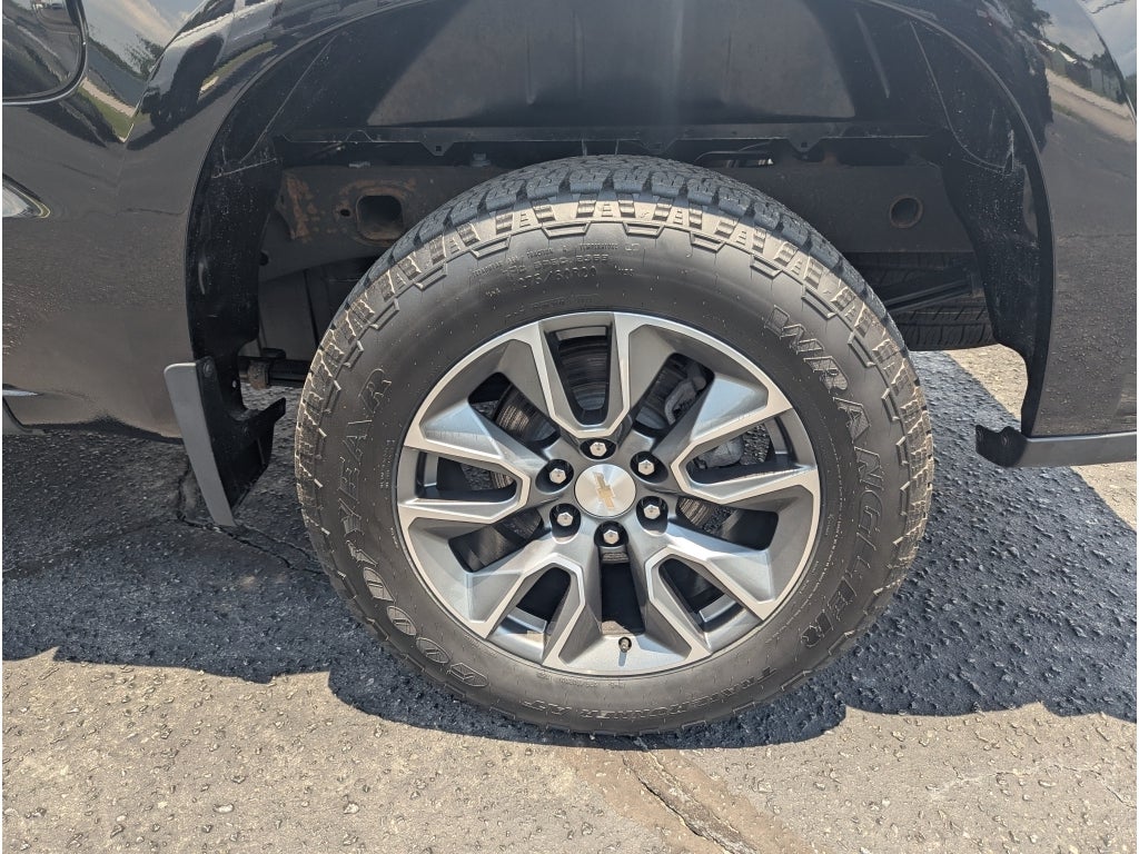 2023 Chevrolet Silverado 1500 LT (2FL)