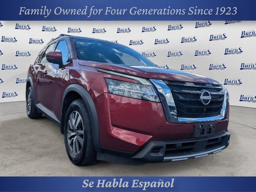 2023 Nissan Pathfinder SL