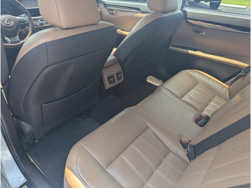 2016 Lexus ES 350 NA