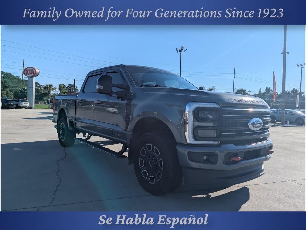 2025 Ford F-250 Platinum