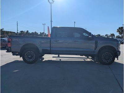 2025 Ford F-250 Platinum