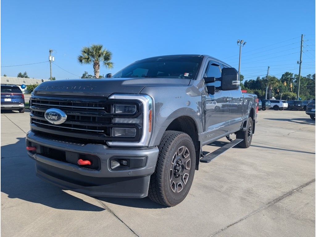 2025 Ford F-250 Platinum
