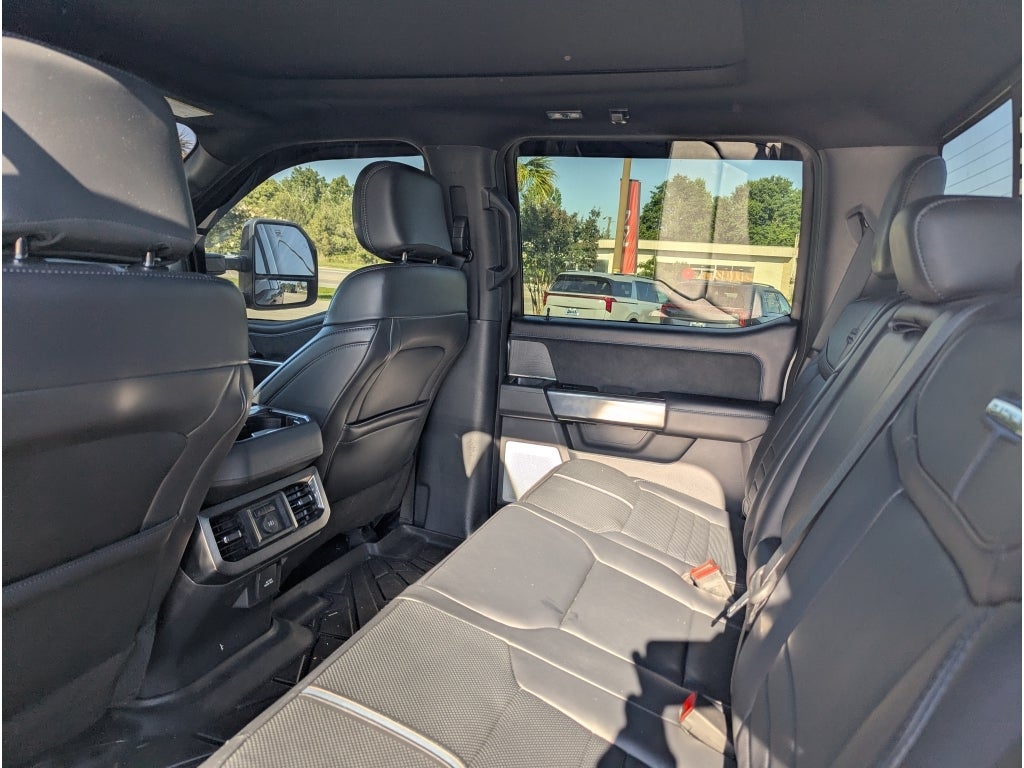 2025 Ford F-250 Platinum