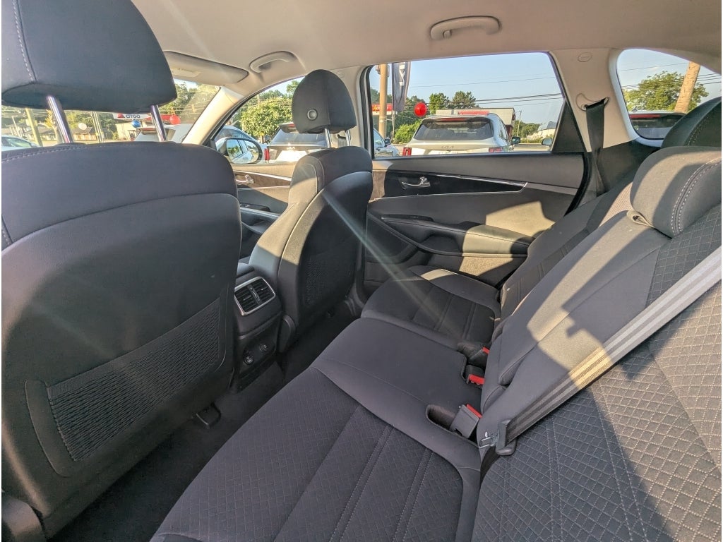 2018 Kia Sorento LX