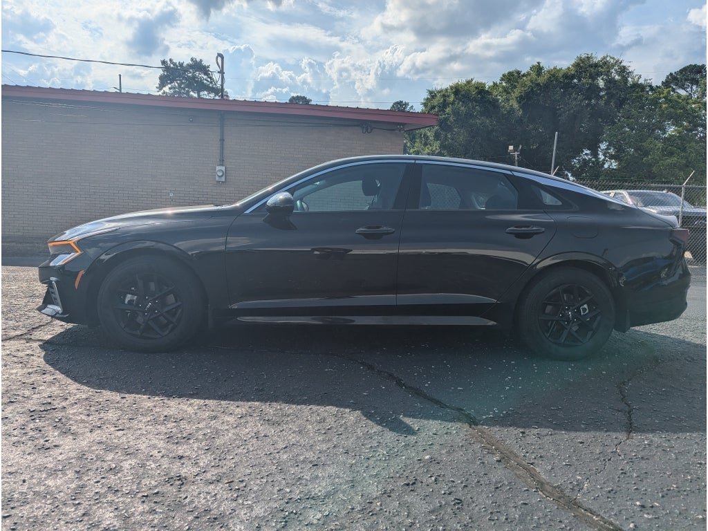 2025 Kia K5 LXS