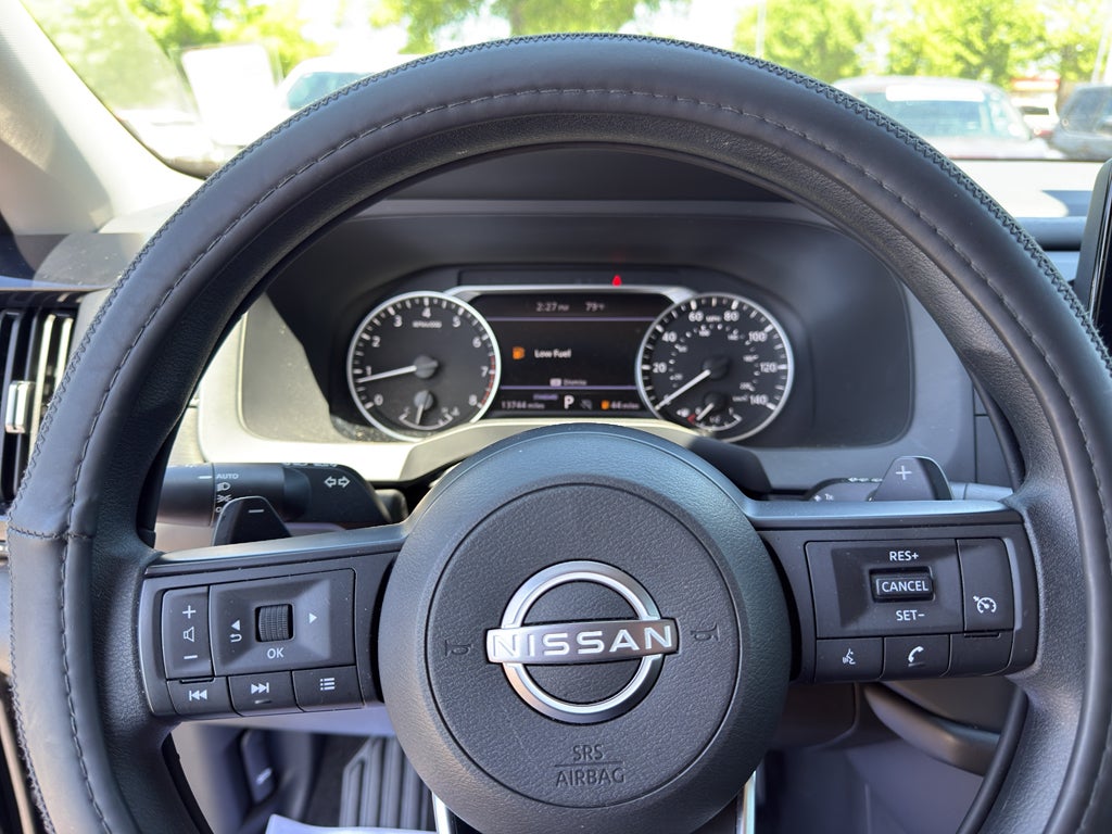 2025 Nissan Pathfinder S