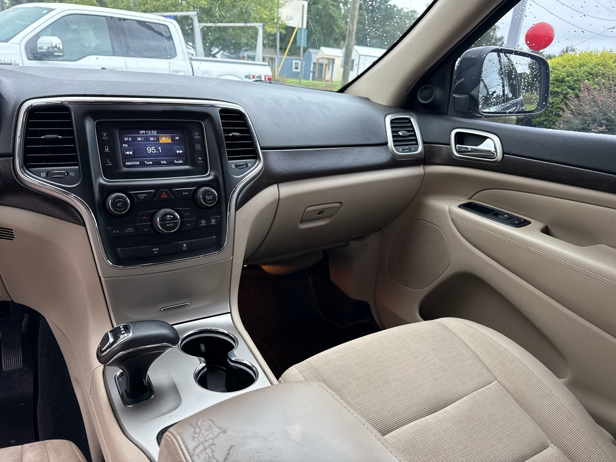 2014 Jeep Grand Cherokee Laredo
