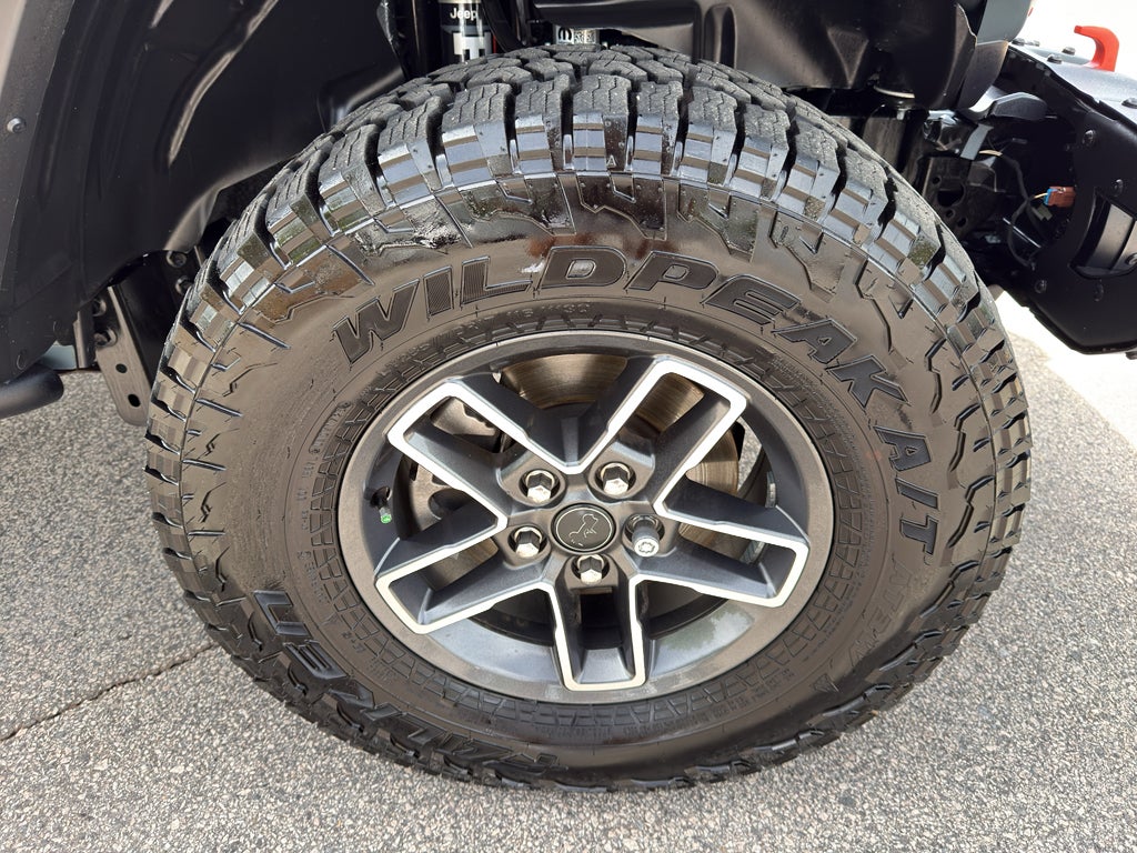 2025 Jeep Gladiator Mojave X