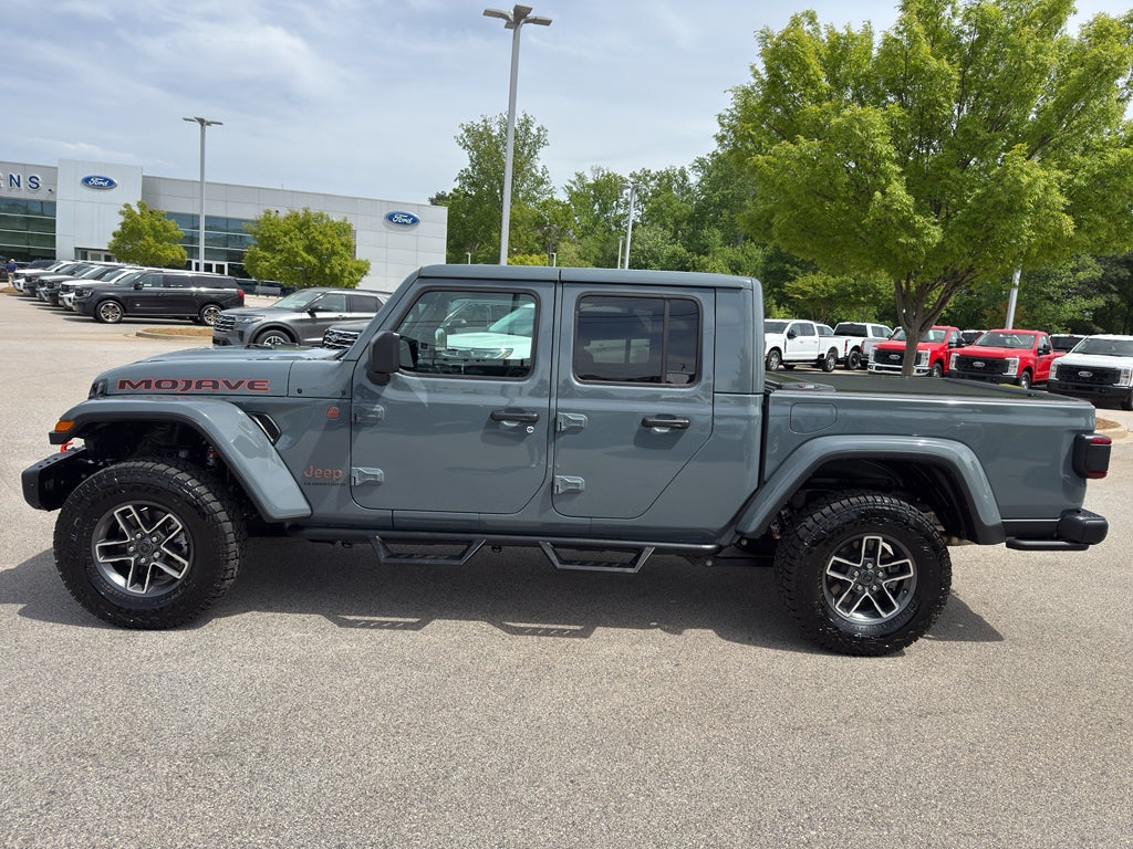 2025 Jeep Gladiator Mojave X
