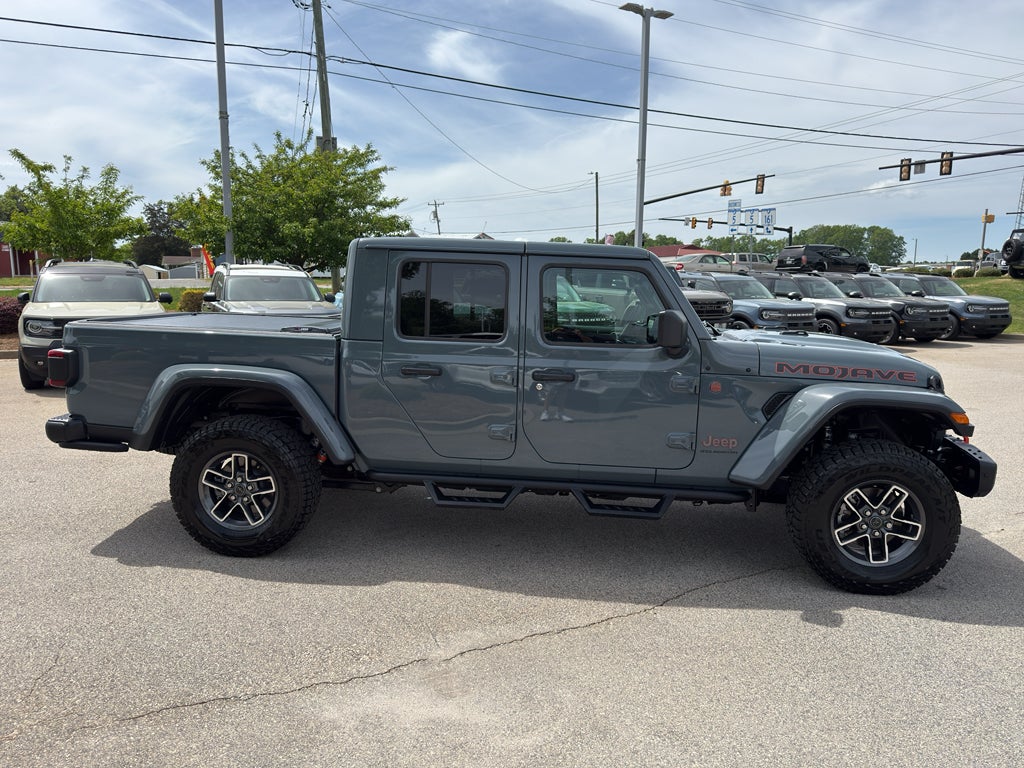 2025 Jeep Gladiator Mojave X