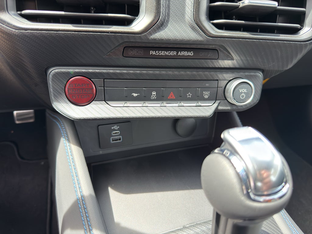 2026 Ford Mustang Dark Horse