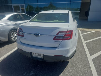 2015 Ford Taurus SE