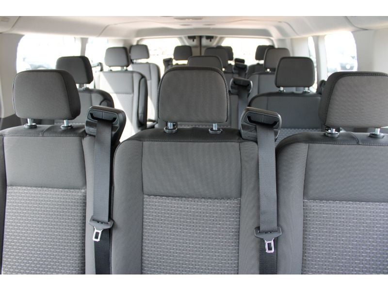 2024 Ford Transit Wagon XLT