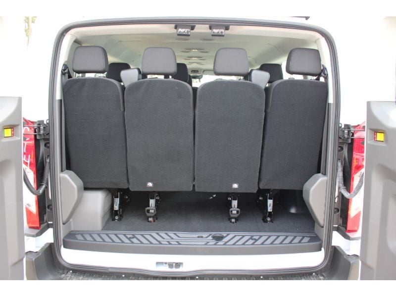 2024 Ford Transit Wagon XLT