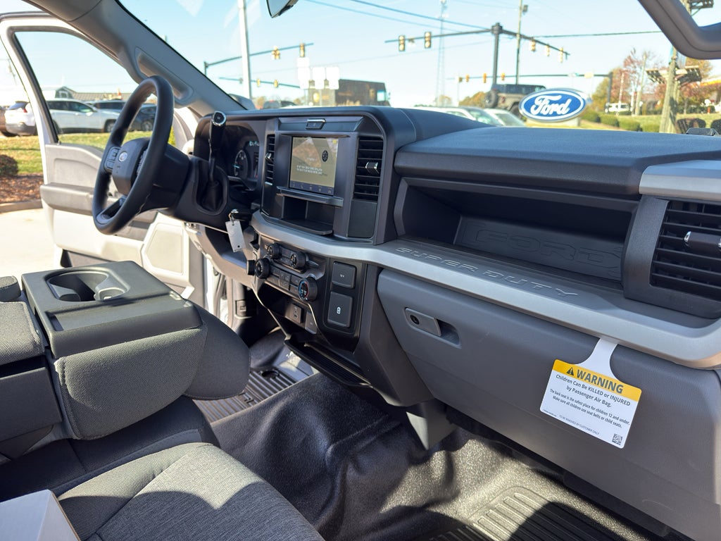 2026 Ford F-600 Base