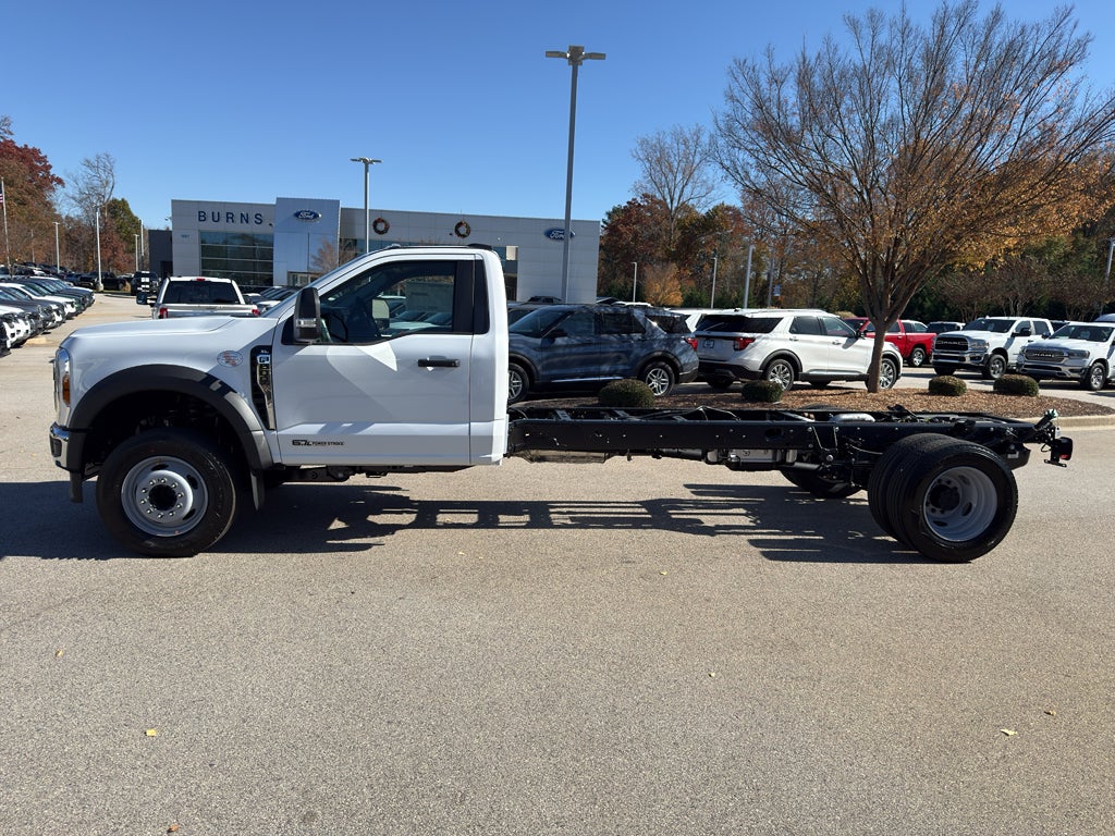 2026 Ford F-600 Base