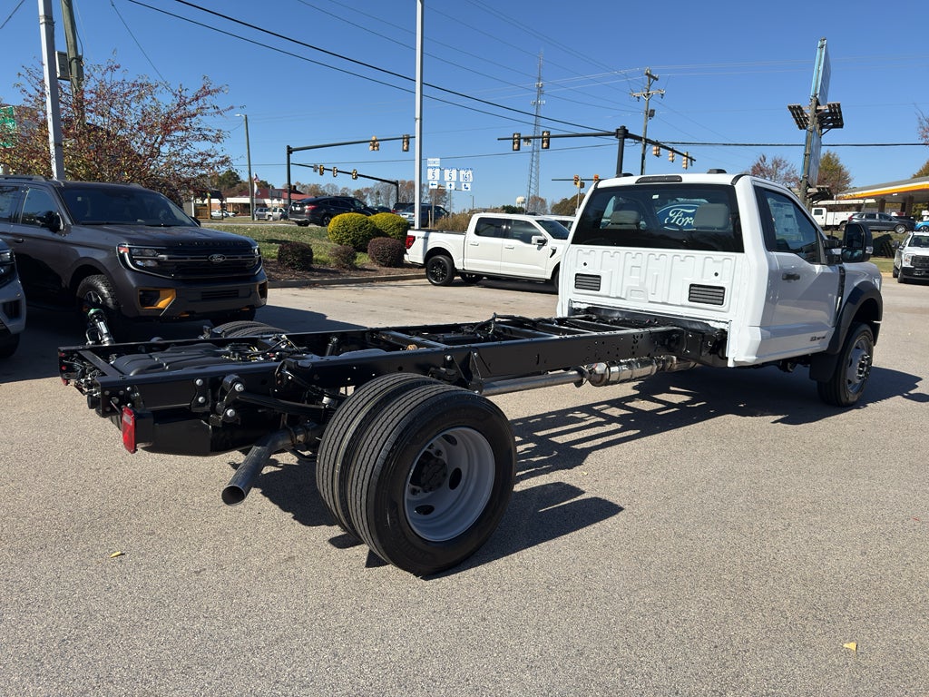2026 Ford F-600 Base