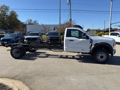 2026 Ford F-600 Base