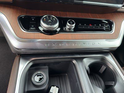 2026 Ford Expedition MAX King Ranch