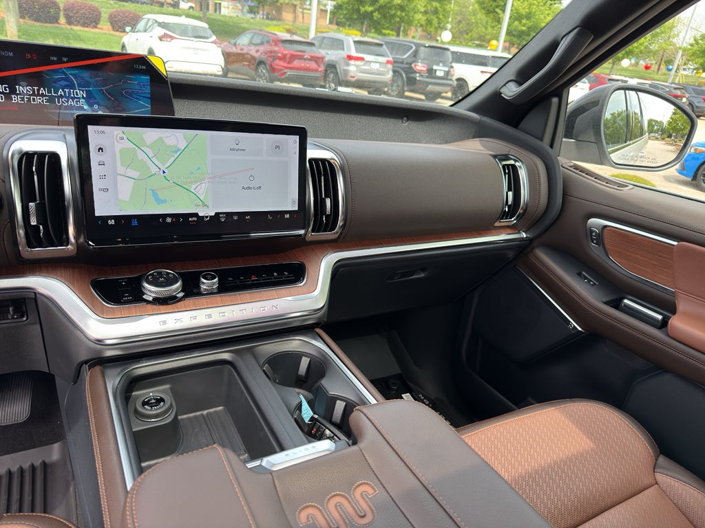 2026 Ford Expedition MAX King Ranch