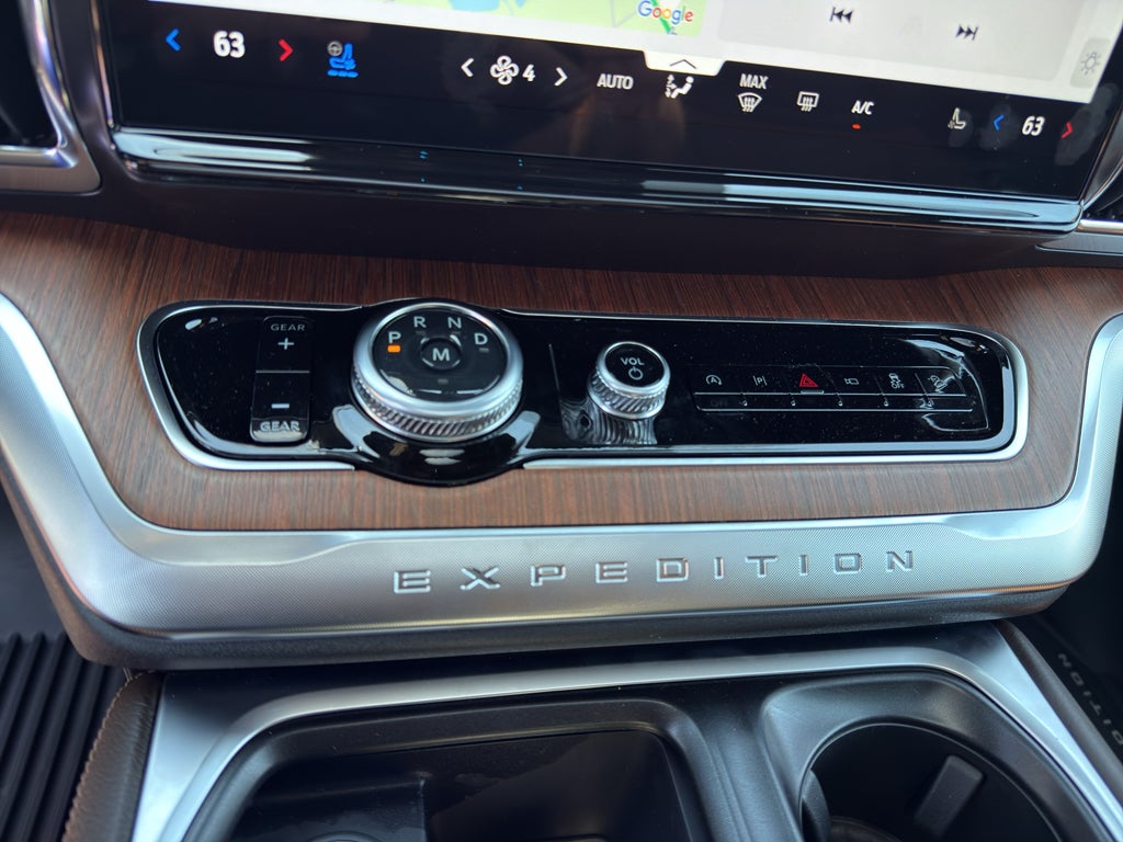 2026 Ford Expedition MAX King Ranch