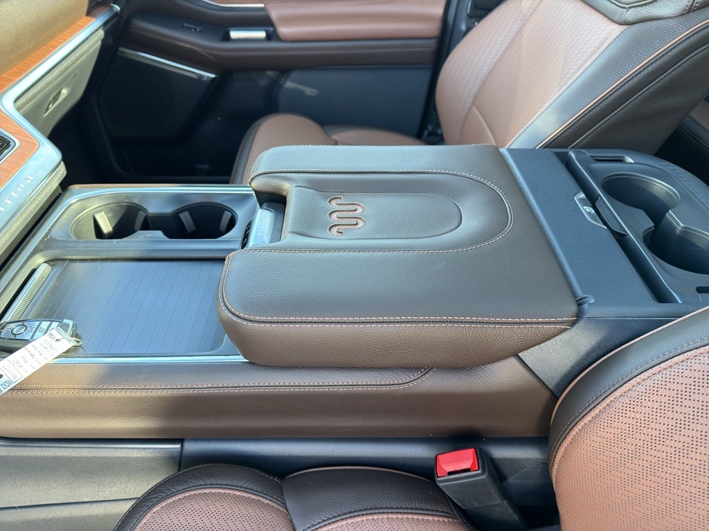 2025 Ford Expedition MAX King Ranch