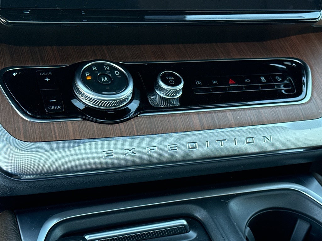 2025 Ford Expedition MAX King Ranch