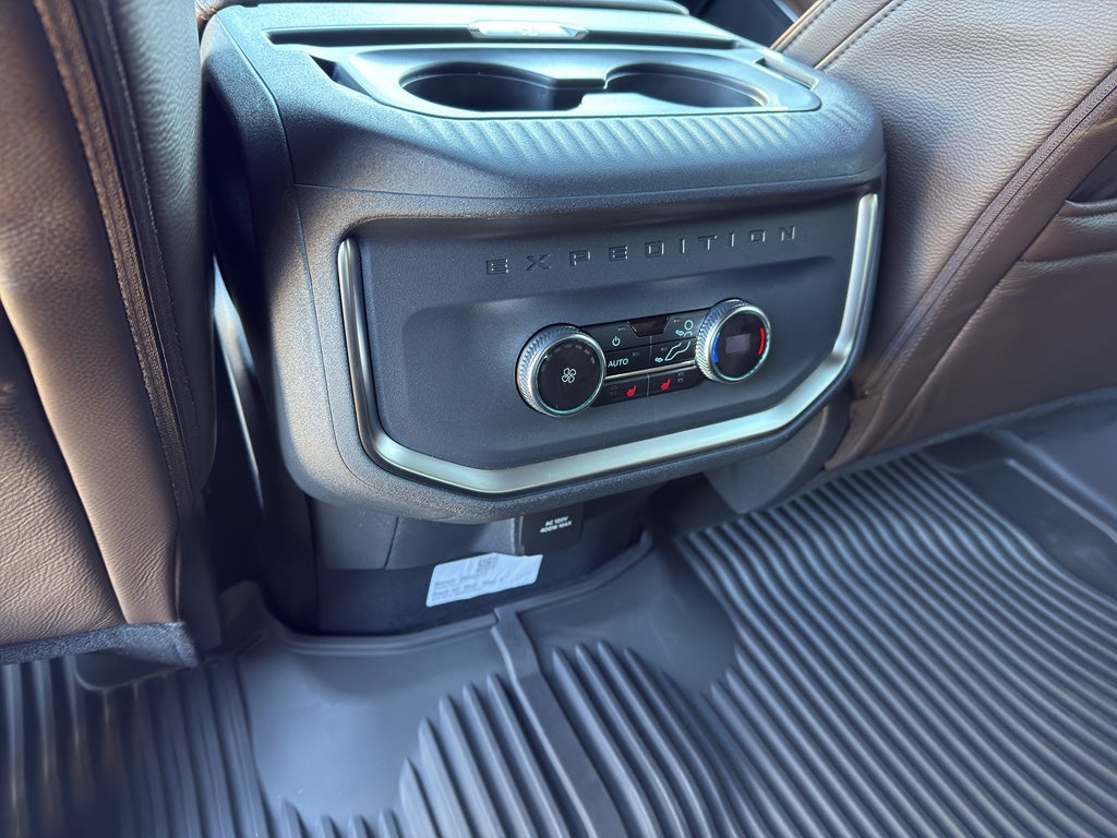 2025 Ford Expedition MAX King Ranch