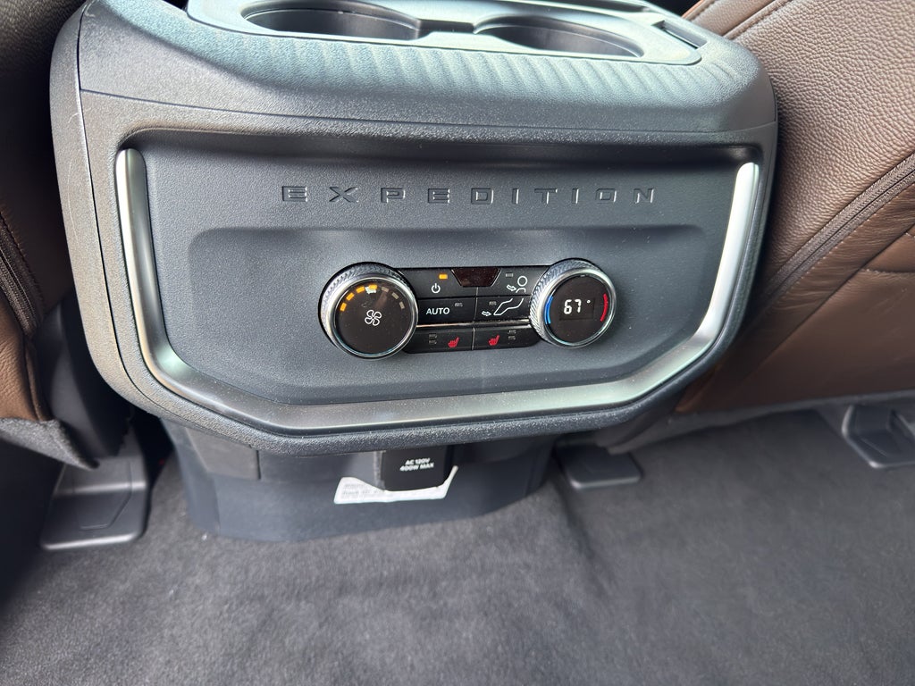 2026 Ford Expedition King Ranch