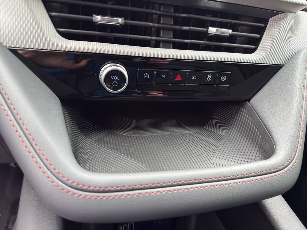 2026 Ford Explorer Active (100A)