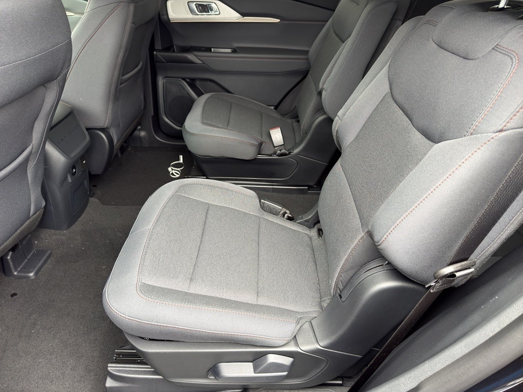 2026 Ford Explorer Active (100A)