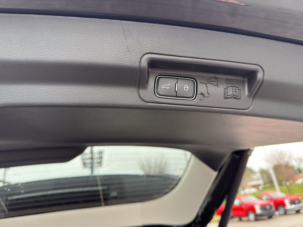 2026 Ford Explorer Active (100A)