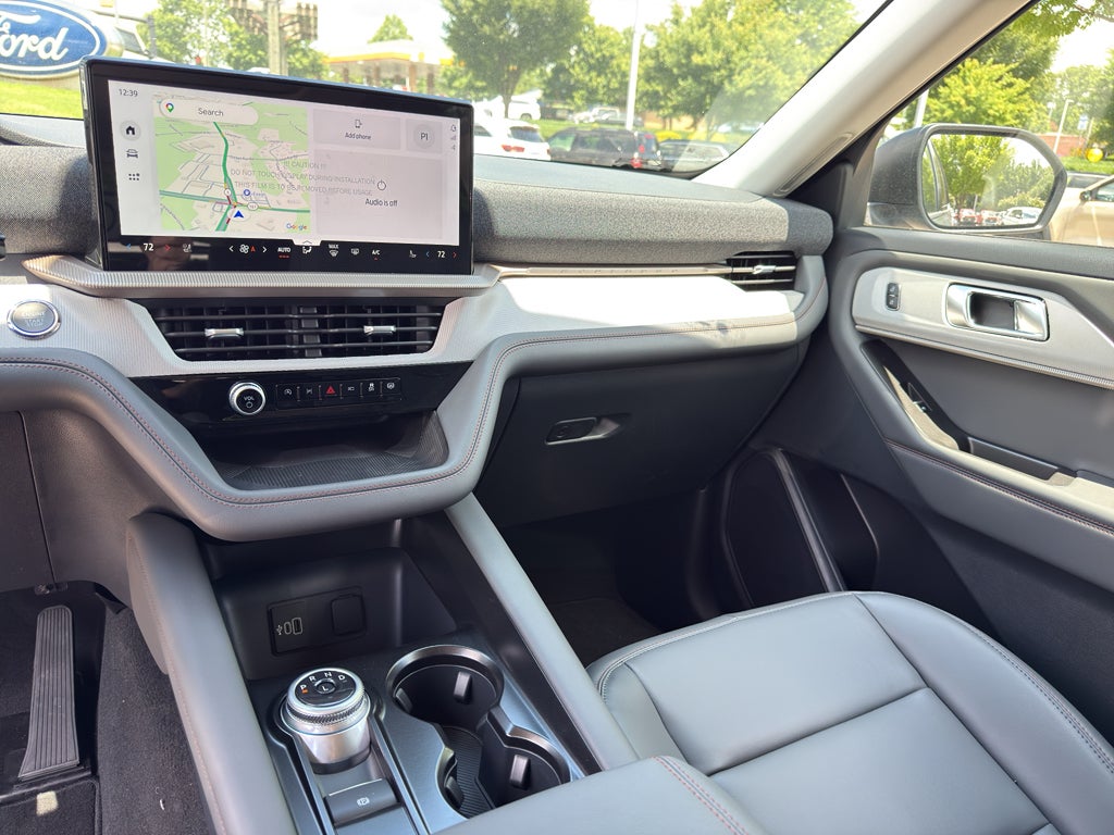 2026 Ford Explorer Active w/100A Pkg