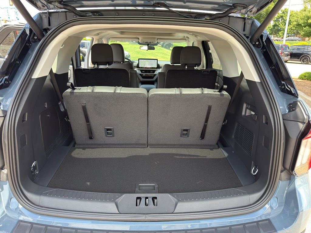 2026 Ford Explorer Active w/100A Pkg