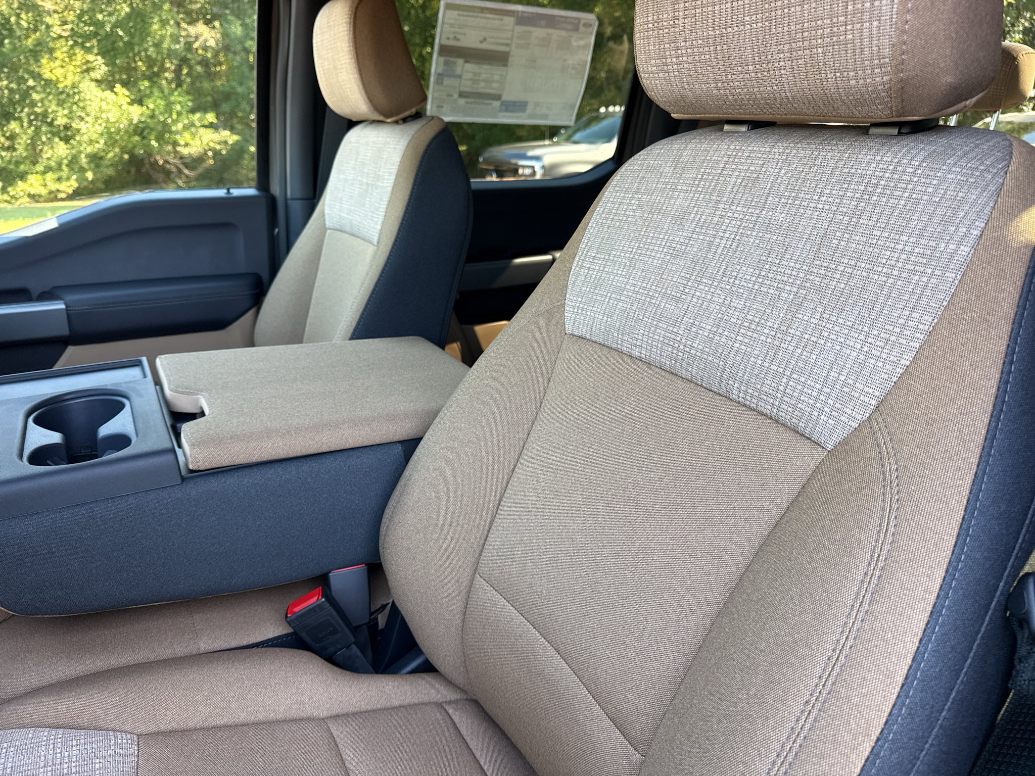 2027 Ford F-250 XL 2WD Crew Cab 6.75' Box