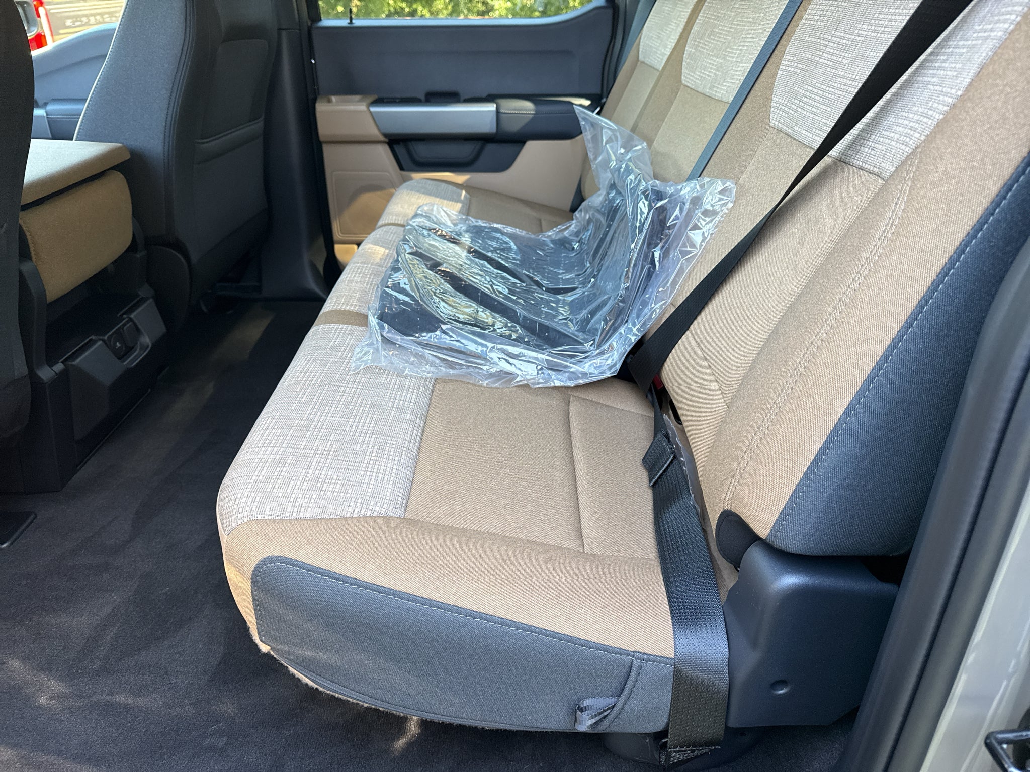 2027 Ford F-250 XL 2WD Crew Cab 6.75' Box