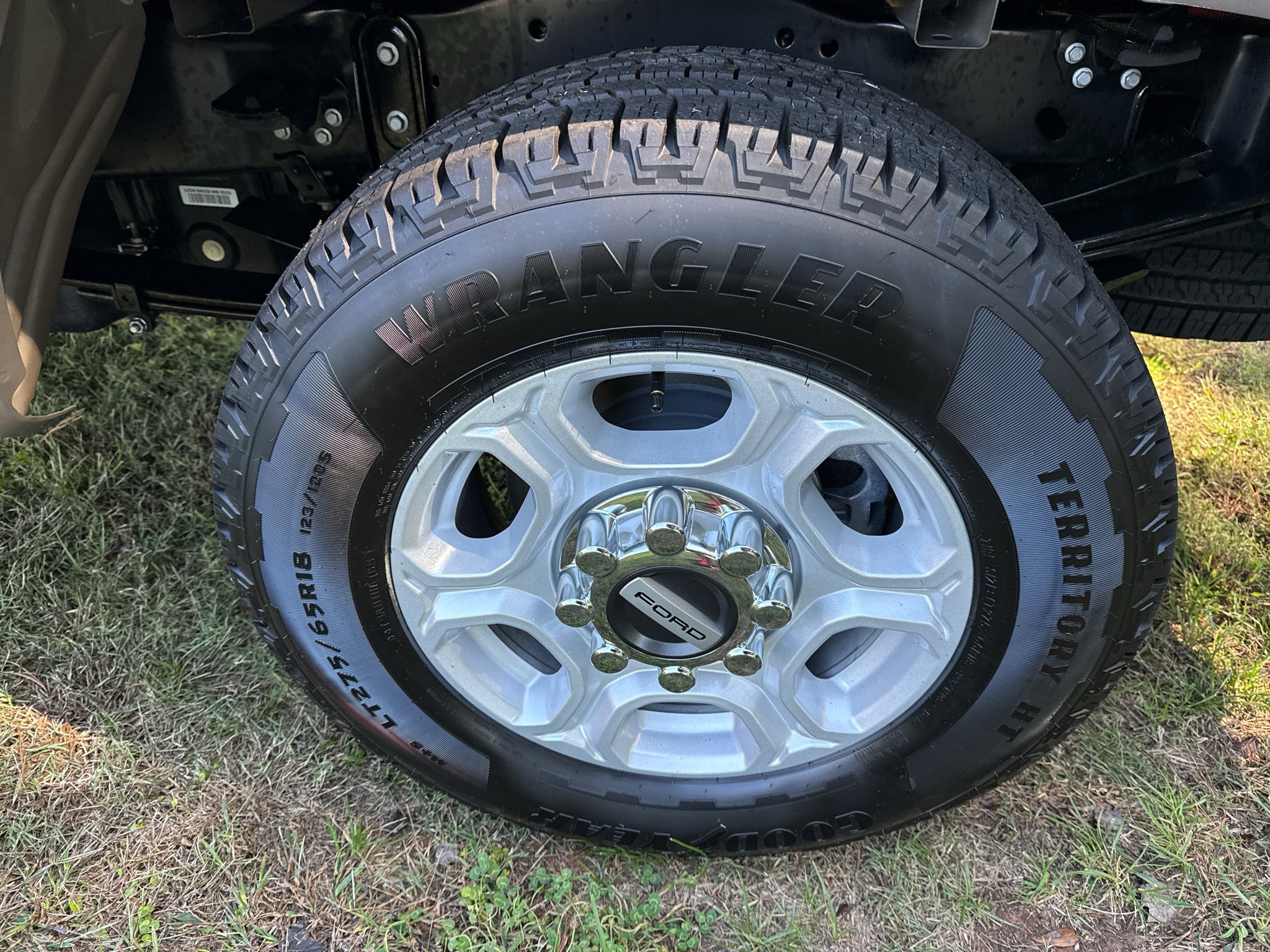 2027 Ford F-250 XL 2WD Crew Cab 6.75' Box