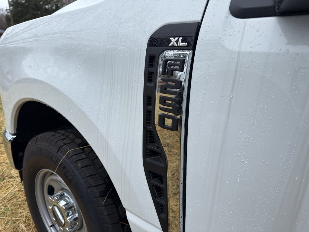 2025 Ford F-250 XL