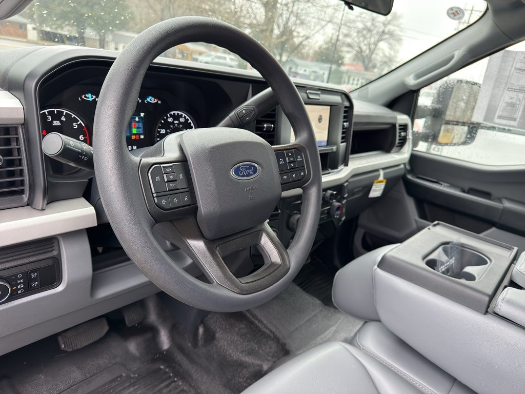 2025 Ford F-250 XL