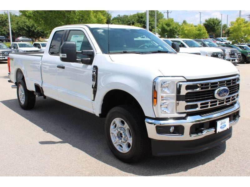 2025 Ford F-250 XLT