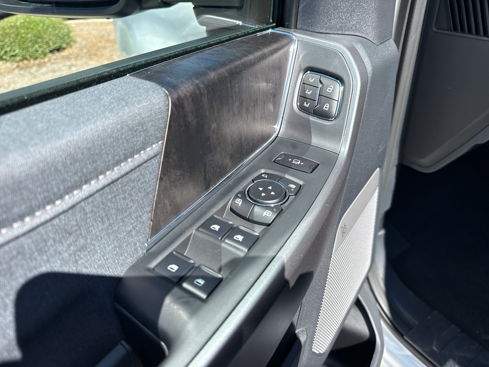 2027 Ford F-250 XL 2WD Crew Cab 6.75' Box