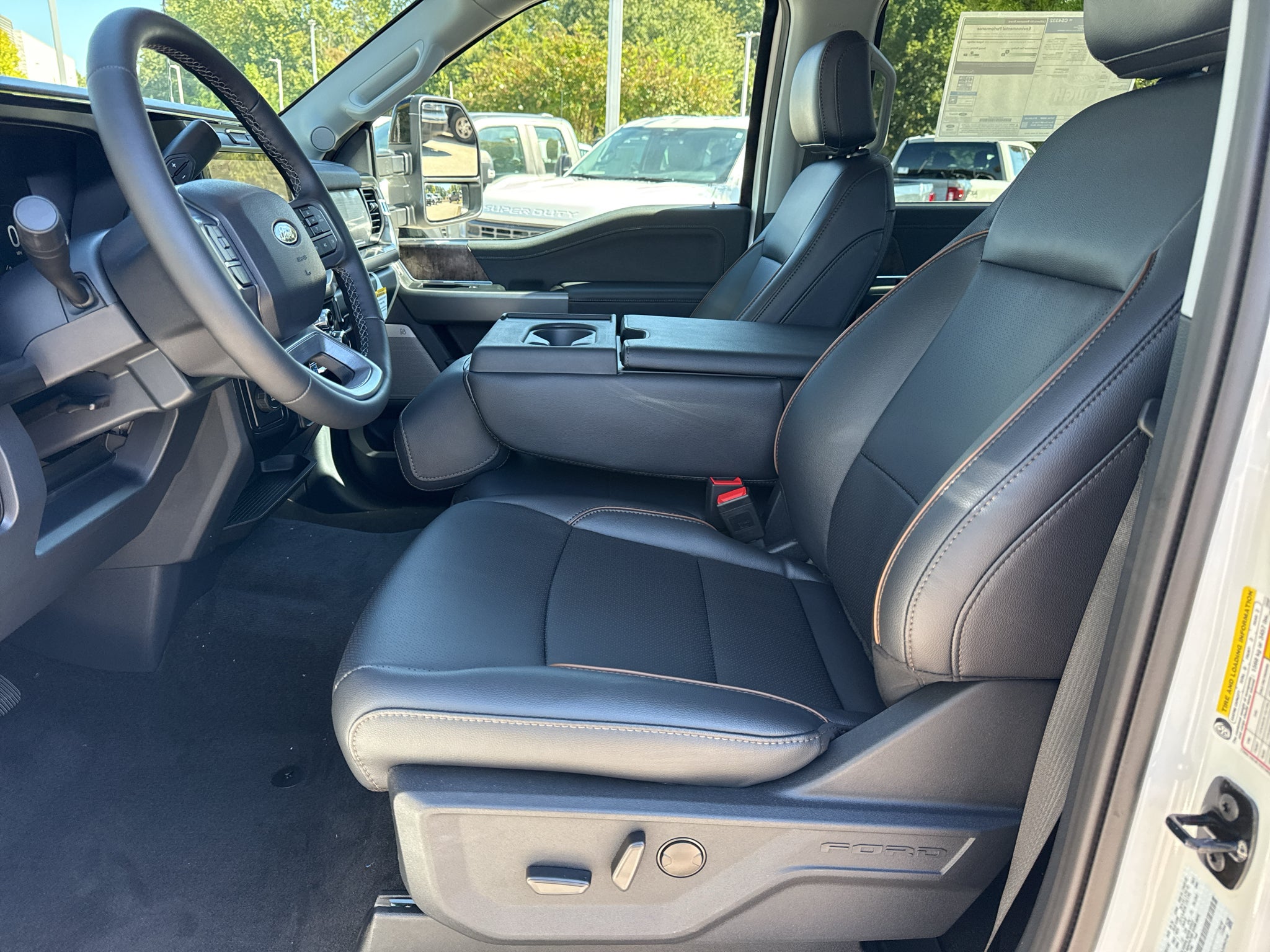 2027 Ford F-250 XL 2WD Crew Cab 6.75' Box