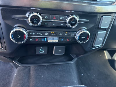 2027 Ford F-250 XL 2WD Crew Cab 6.75' Box
