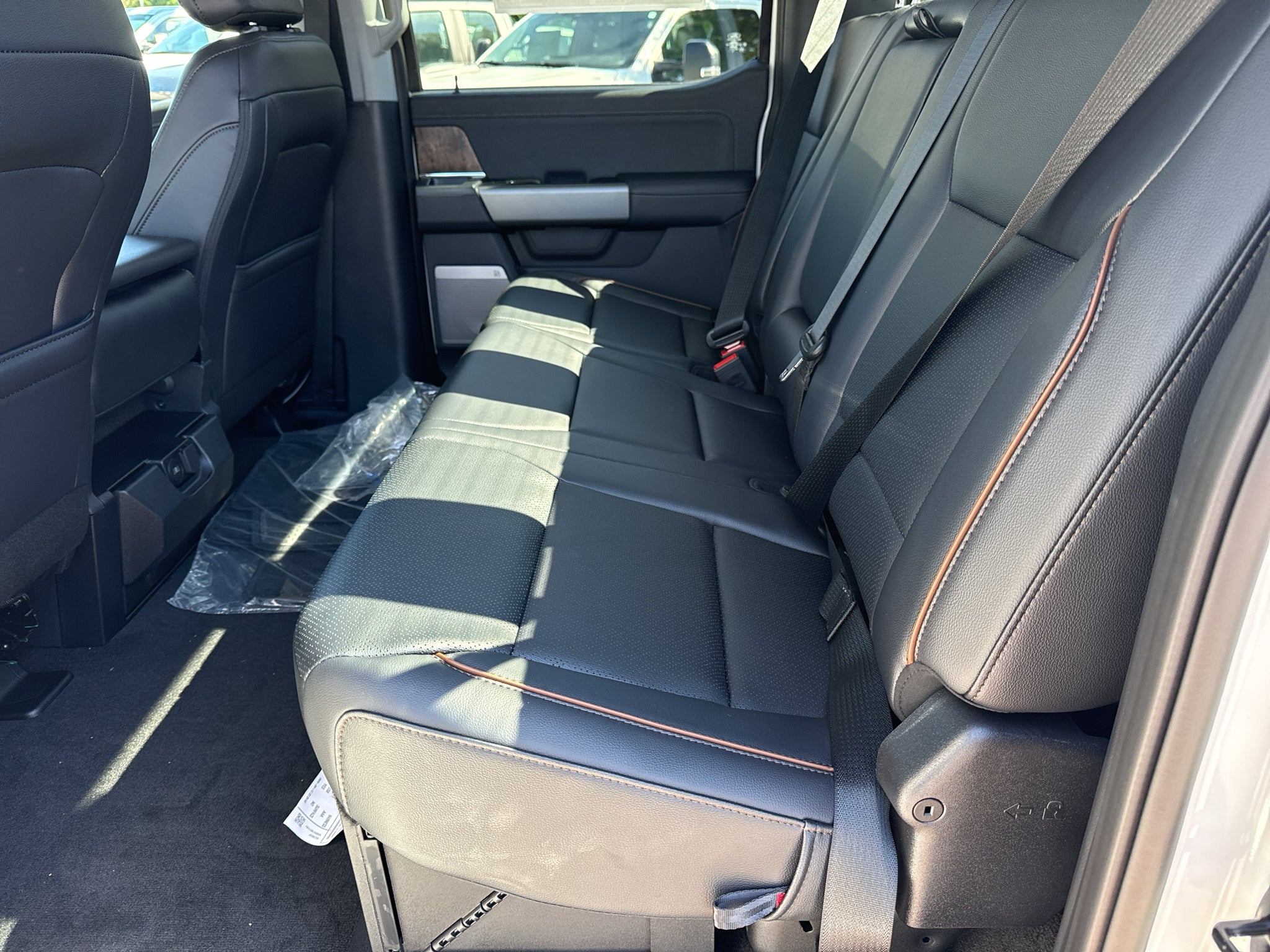 2027 Ford F-250 XL 2WD Crew Cab 6.75' Box