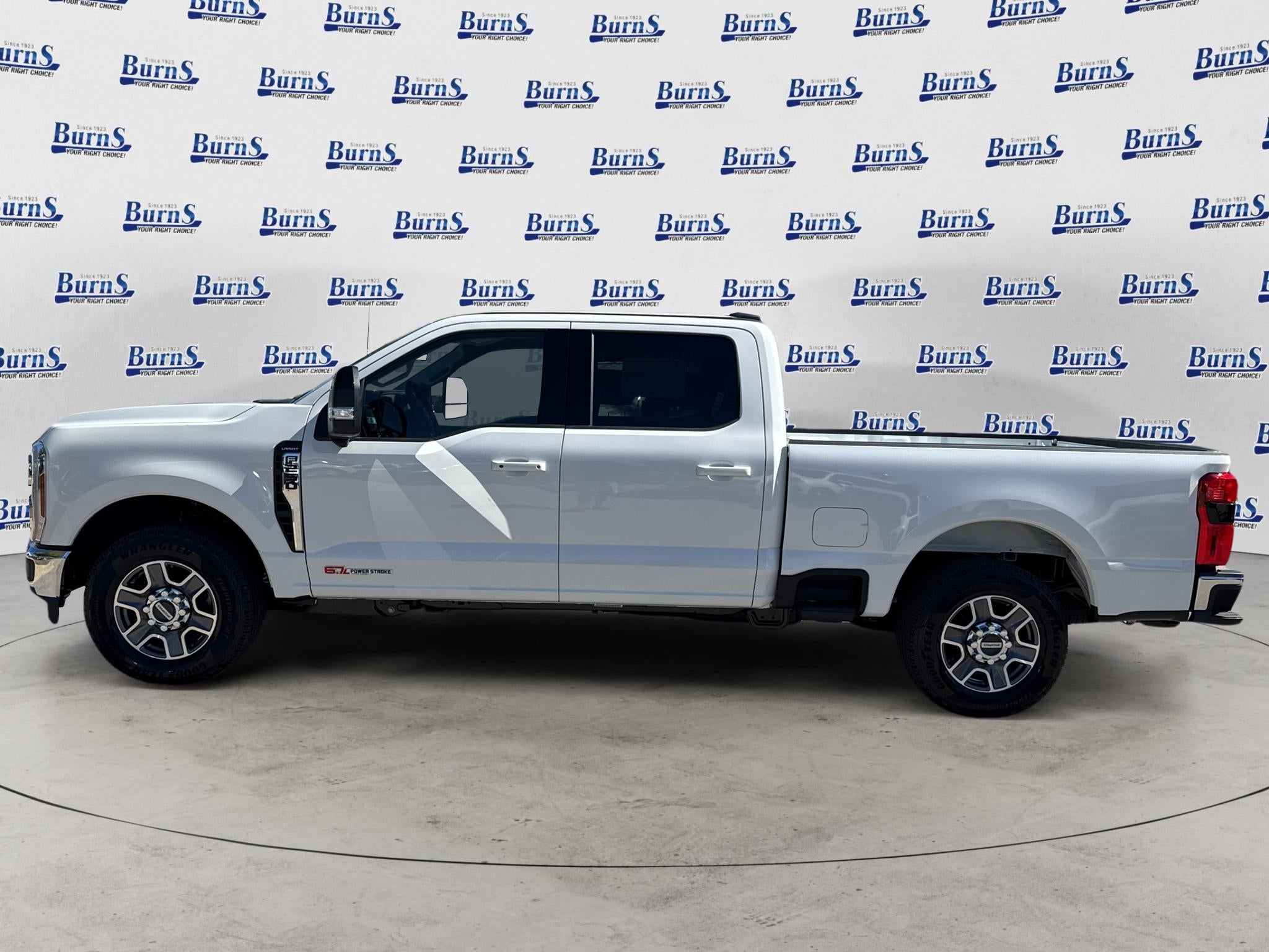2027 Ford F-250 XL 2WD Crew Cab 6.75' Box