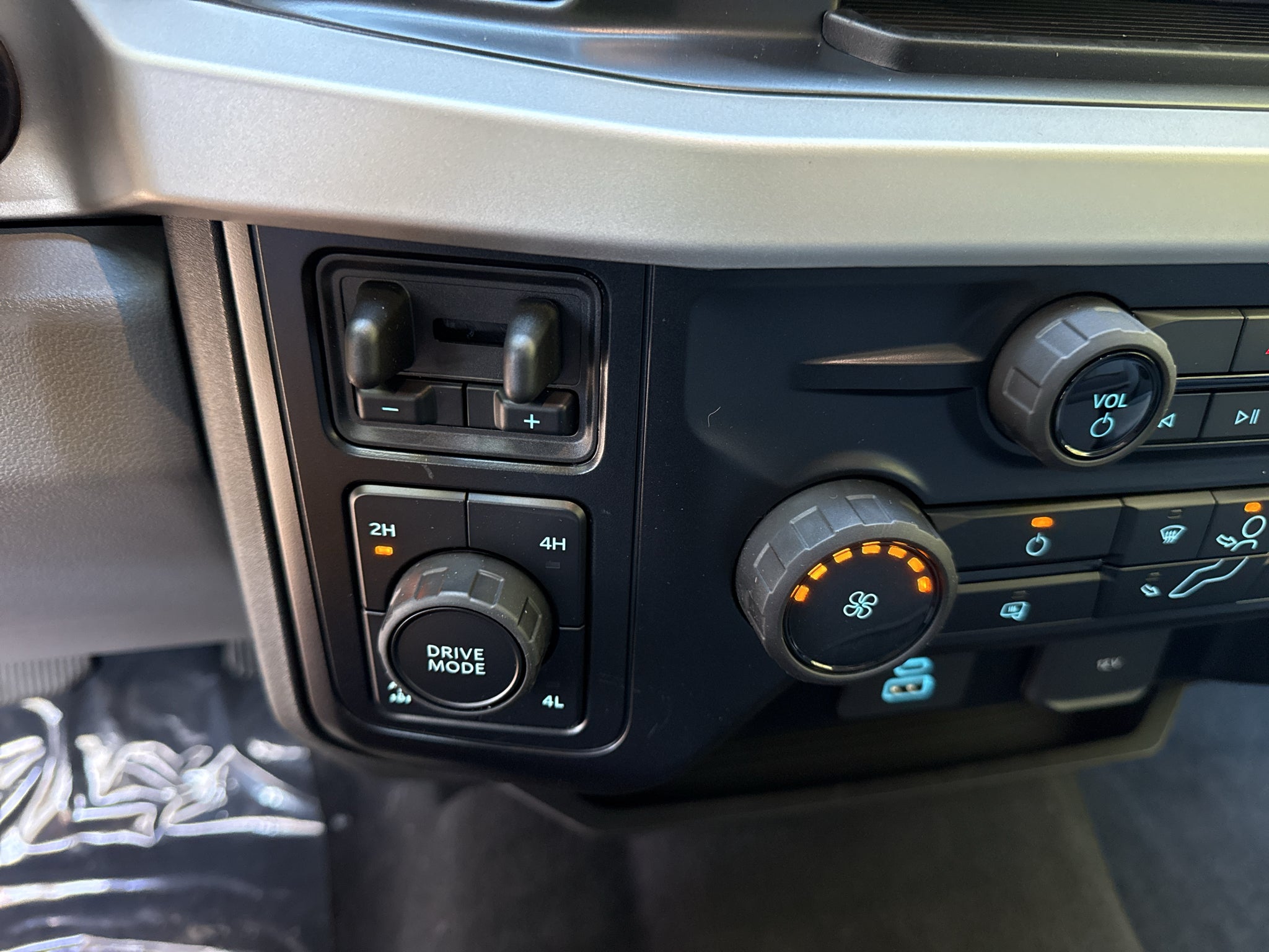 2027 Ford F-250 XLT