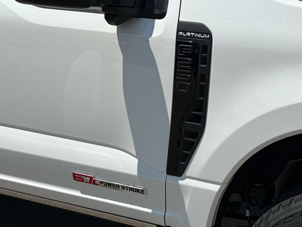 2026 Ford F-250 Platinum