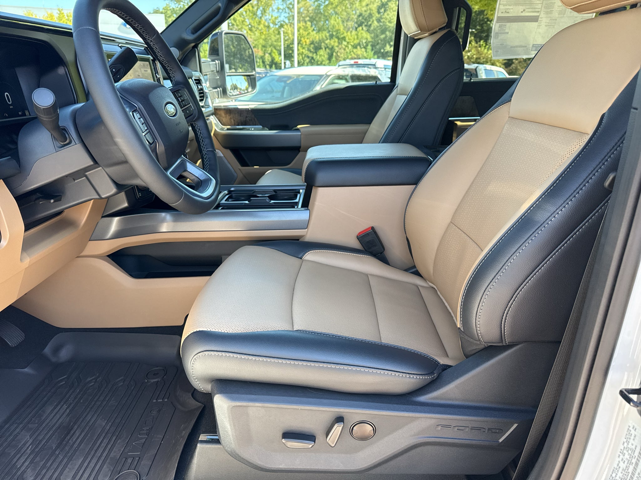 2027 Ford F-250 LARIAT