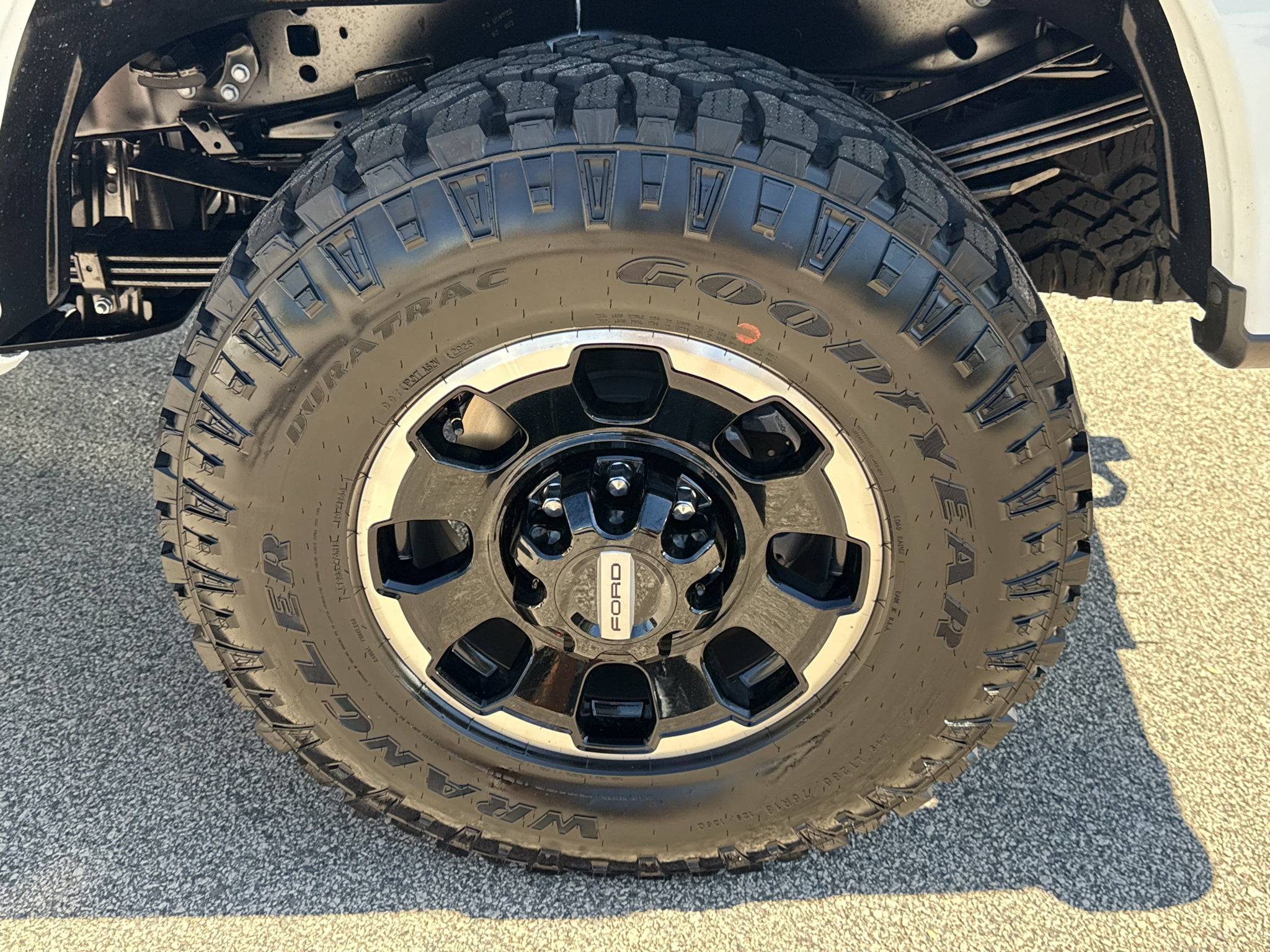 2027 Ford F-250 LARIAT