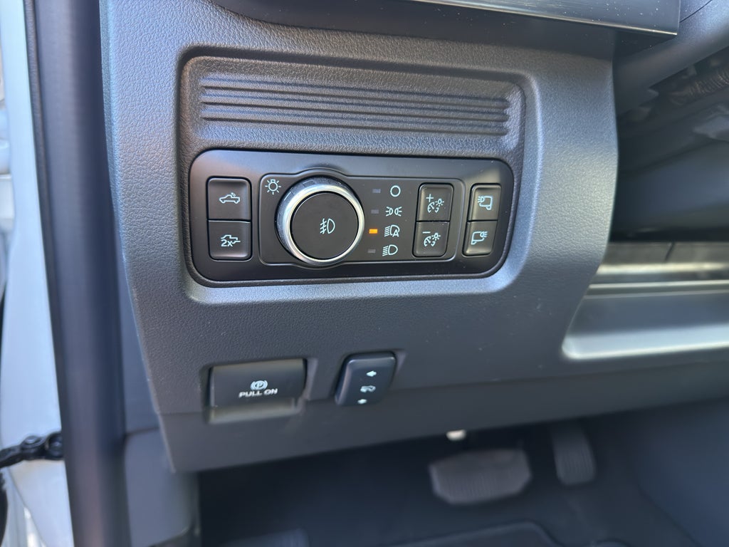 2026 Ford F-350 XL 2WD Crew Cab 6.75' Box